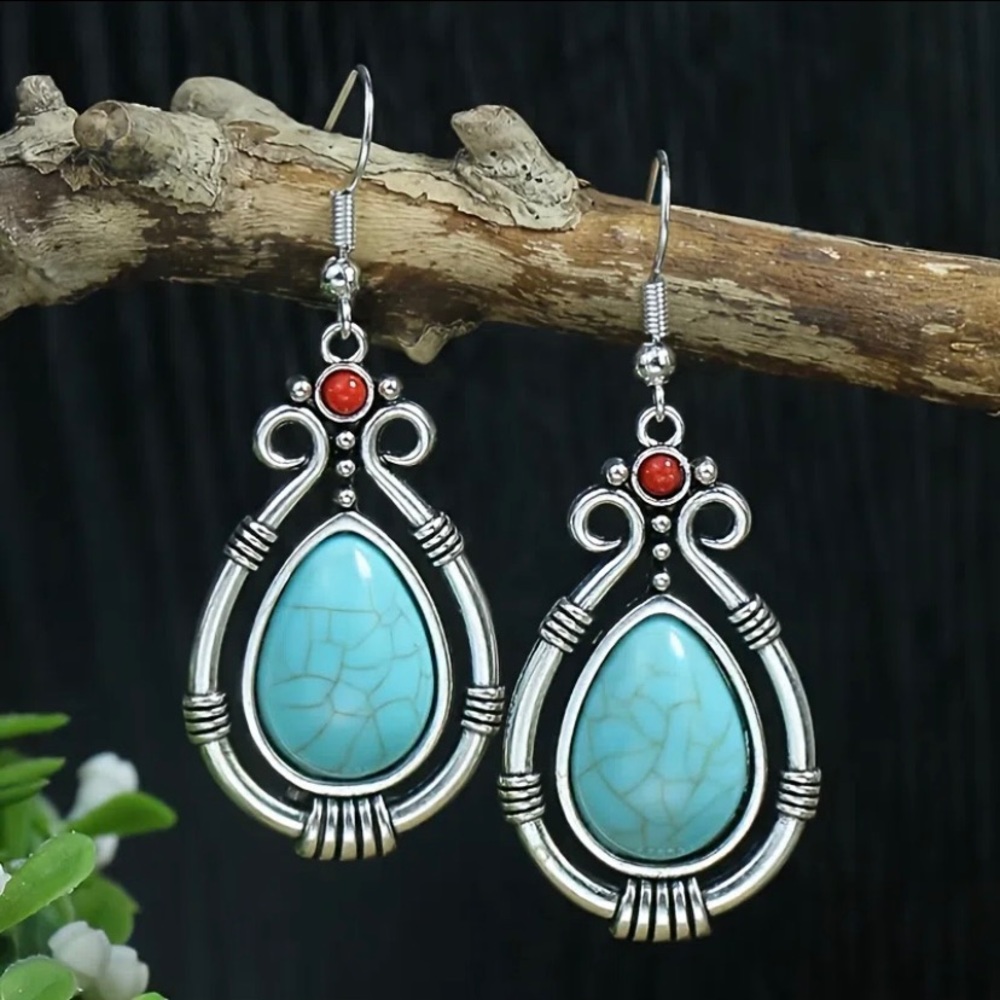 Turquoise Fashion Earrings
